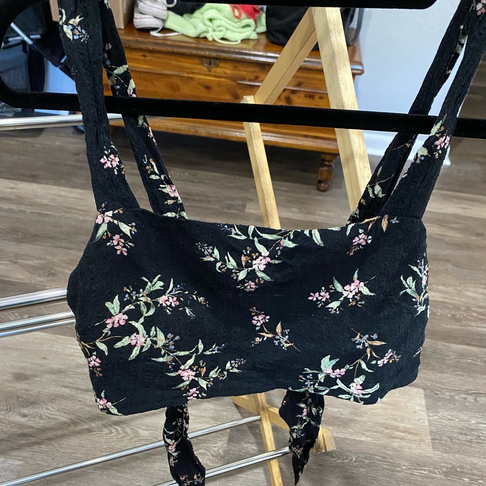 Crop Top Tank